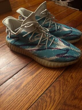 Turquoise Patterned Knit Sneakers